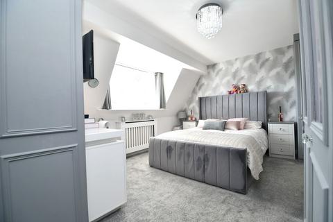 5 Lee Fold, Astley, Manchester, M29 7FQ