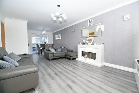 5 Lee Fold, Astley, Manchester, M29 7FQ