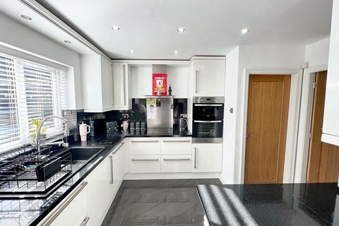 5 Lee Fold, Astley, Manchester, M29 7FQ
