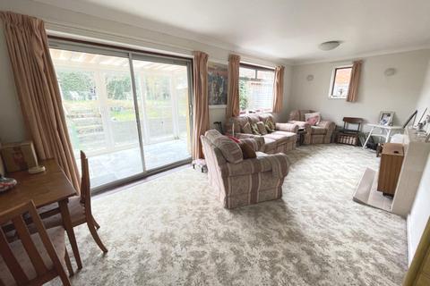 3 bedroom detached bungalow for sale, Hull Crescent, Bournemouth, BH11 9
