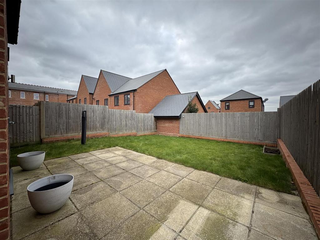 Rear garden.jpeg