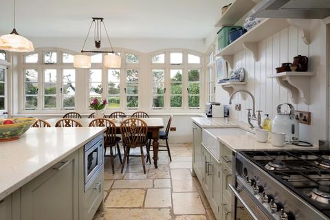 7 bedroom detached house for sale, Daymer Bay, Trebetherick, Cornwall, PL27