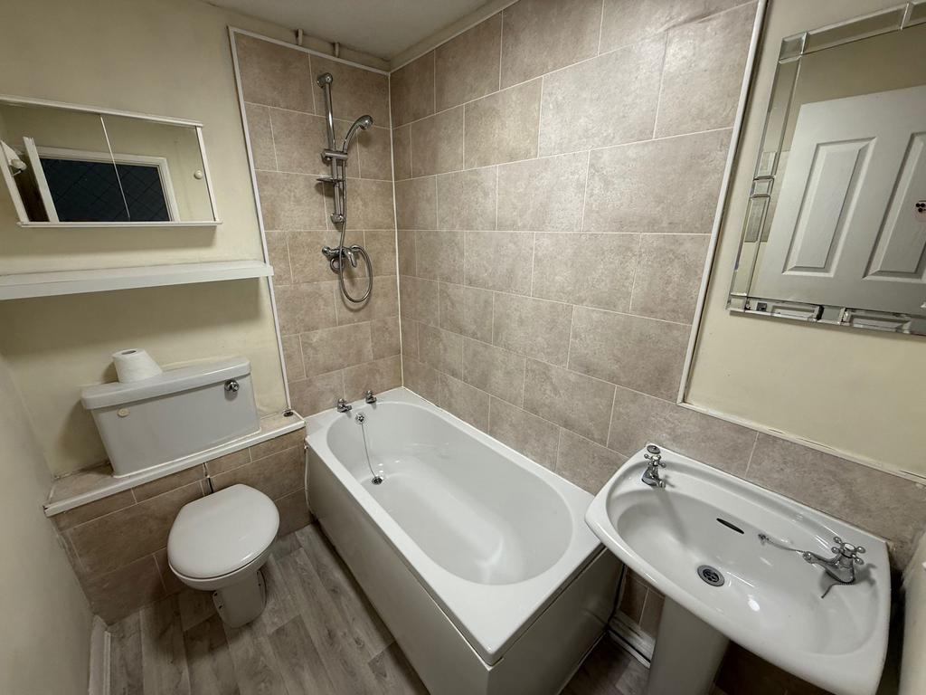 Bathroom W/C
