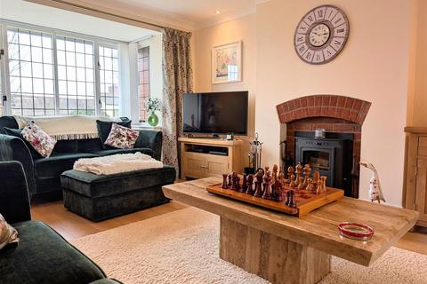 4 bedroom detached house for sale, The Warren, Halfway House, Shrewsbury, SY5 9DD