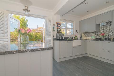 28 Alfred Road, Birchington, CT7 9NJ