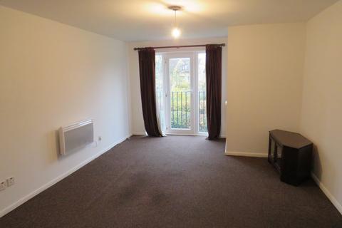 2 bedroom flat for sale, Burket Close, Southall UB2