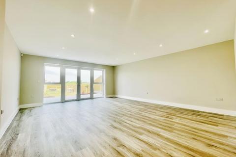 3 bedroom semi-detached house for sale, Adie Road, Greatstone