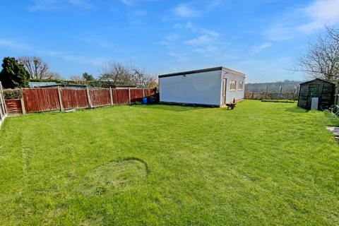 15 Elmtree Avenue, Cockernhoe, Luton, LU2 8QA