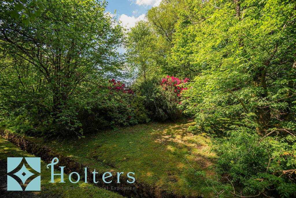 HOLTERS - Ty'n Llan, Abergwesyn-02.jpg