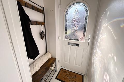 2 bedroom terraced house for sale, Dykesway, Windy Nook, NE10