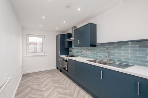 205/6 Duddingston Park South, Edinburgh, EH15 3EJ