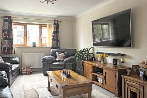 2 Beech Road, Stibb Cross, Torrington, EX38 8HZ