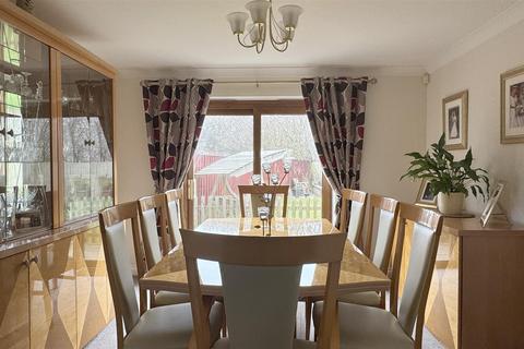 2 Beech Road, Stibb Cross, Torrington, EX38 8HZ