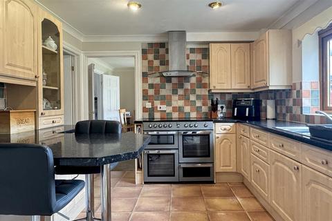 2 Beech Road, Stibb Cross, Torrington, EX38 8HZ