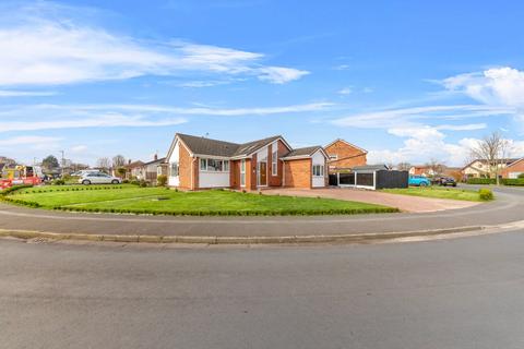 3 bedroom semi-detached bungalow for sale, Sutton Avenue, Culcheth, WA3