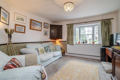 4 bedroom cottage for sale, 33 Church Street, Newent GL18