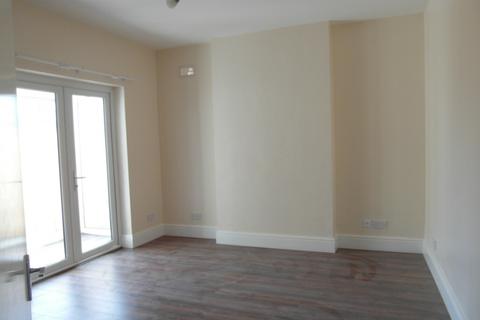 undefined, Cromwell Road, Hounslow TW3