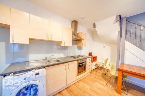 1 bedroom maisonette for sale, Coach House Way, Witham
