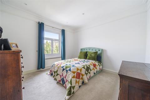 24b Prospect Road, Long Ditton, Surbiton, KT6 5PY