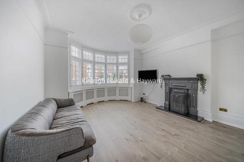 4 bedroom detached house for sale, Orpington Road, Winchmore Hill, London, N21