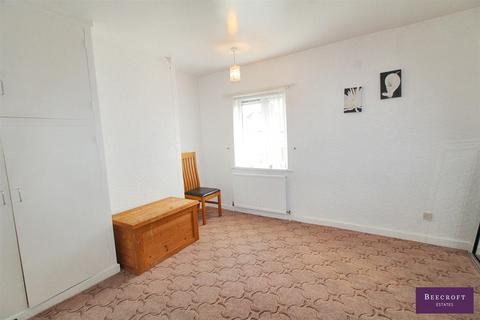 3 Thompson Road, Wombwell, Barnsley, S73 0EW