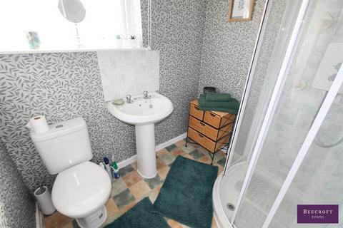 3 Thompson Road, Wombwell, Barnsley, S73 0EW