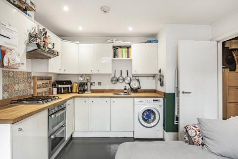1 bedroom apartment for sale, Henriques Street, London, E1