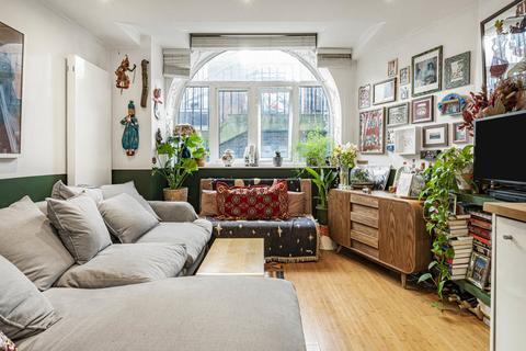 1 bedroom apartment for sale, Henriques Street, London, E1