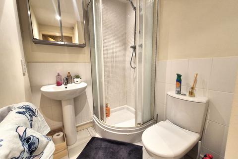 2 bedroom flat to rent, Bonehill Road, Tamworth B78