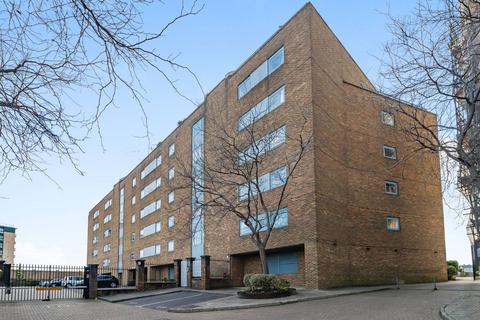 2 bedroom flat to rent, Arnhem Wharf, Isle Of Dogs, London, E14