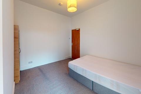 undefined, Mount Pleasant R2