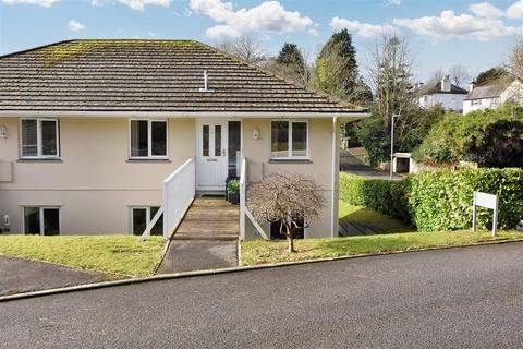 2 bedroom flat for sale, Trevithick Road, Truro