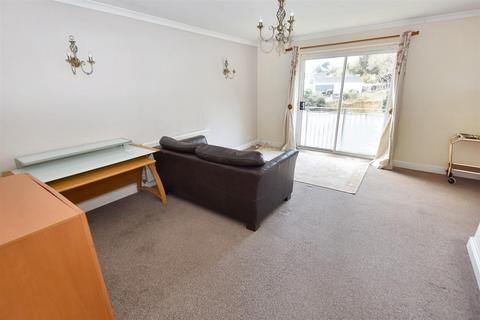 2 bedroom flat for sale, Trevithick Road, Truro