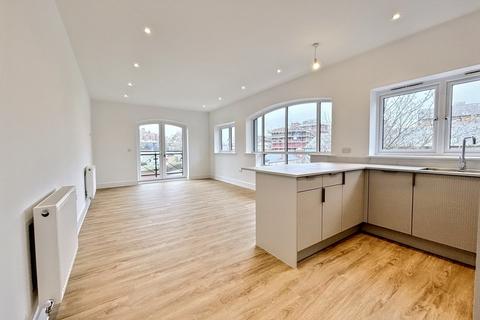 2 bedroom flat for sale, Weymouth