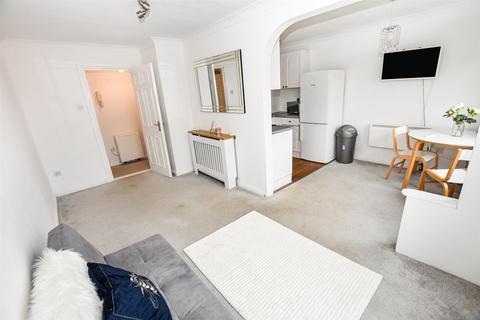 1 bedroom apartment for sale, Tallow Gate, South Woodham Ferrers