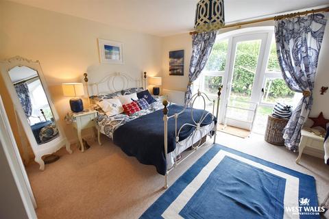 3 bedroom barn conversion for sale, New Moat, Clarbeston Road