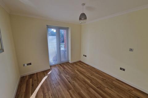 2 bedroom flat for sale, Foxholes Hill, Exmouth, EX8 2DL