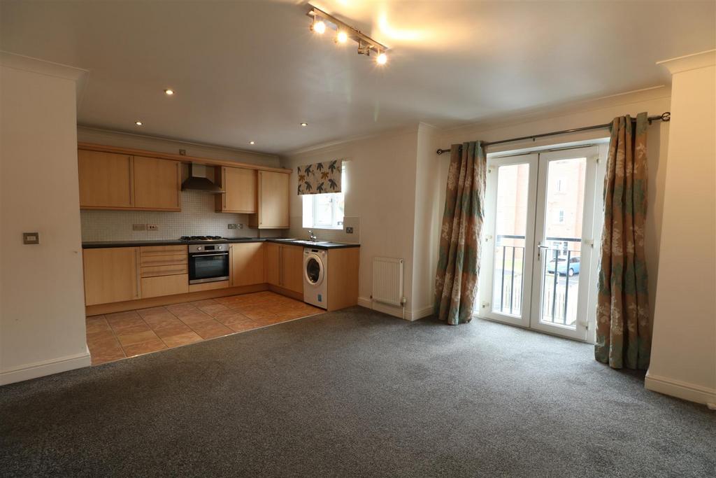 Lounge/ Kitchen