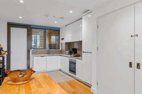 2 bedroom flat for sale, Vita Apartments, Croydon, CR0