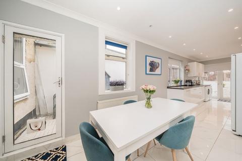74 Nelson Road, Whitton, Twickenham, TW2 7AU