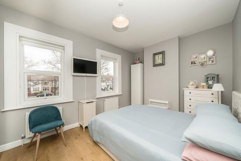 74 Nelson Road, Whitton, Twickenham, TW2 7AU