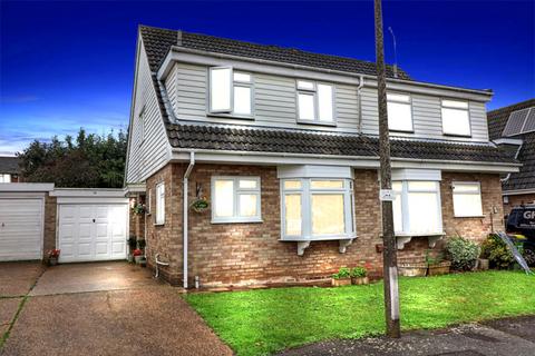15 Birchdale, Hullbridge, Hockley, SS5 6LY