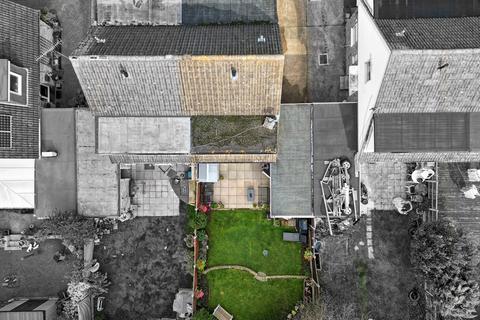 15 Birchdale, Hullbridge, Hockley, SS5 6LY