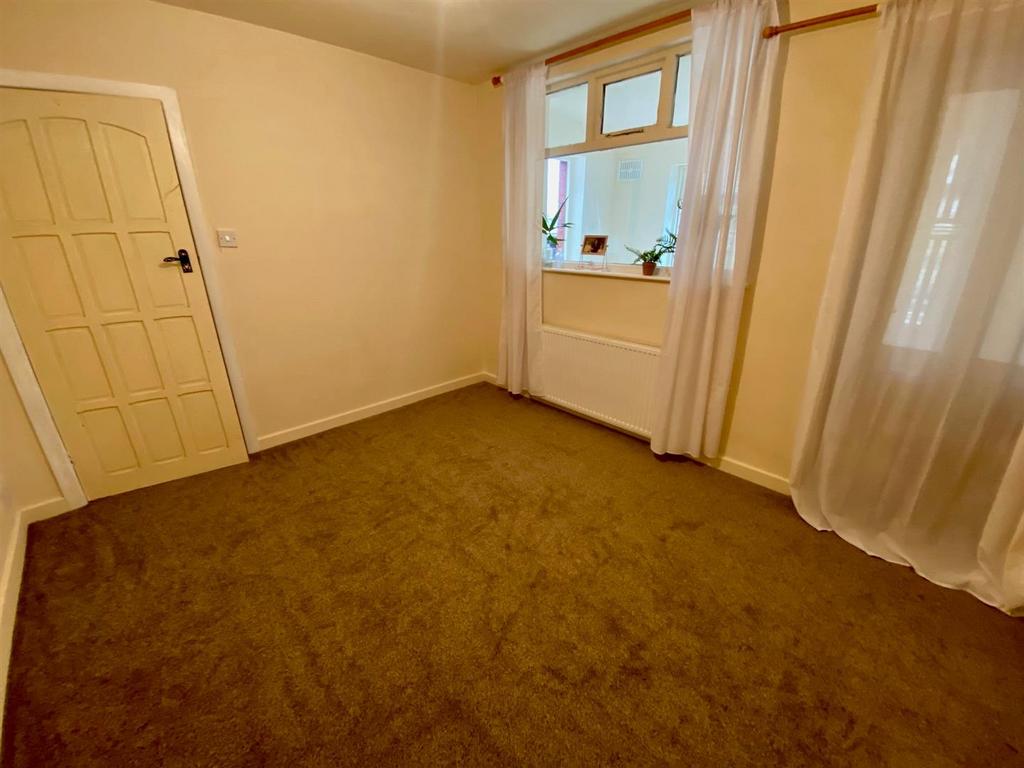 Bedroom.jpg