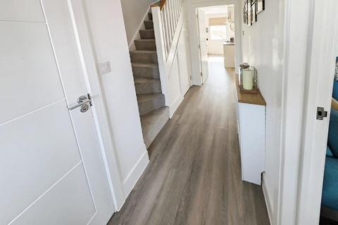 4 Amberley Meadows, Yate, Bristol, BS37 7BZ