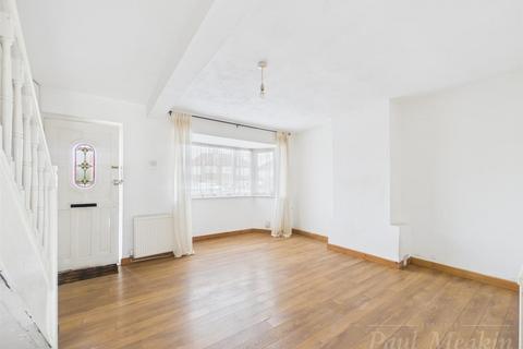 52 Overbury Crescent, New Addington, Croydon, CR0 0LN