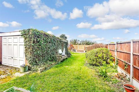137 Warren Drive, Hornchurch, RM12 4QU