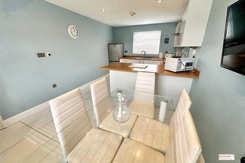 3 bedroom end of terrace house for sale, Coniston Drive, Sacriston, DH7