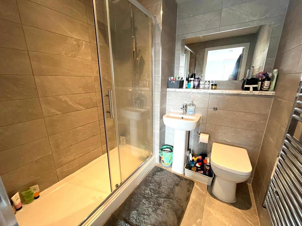 Ensuite