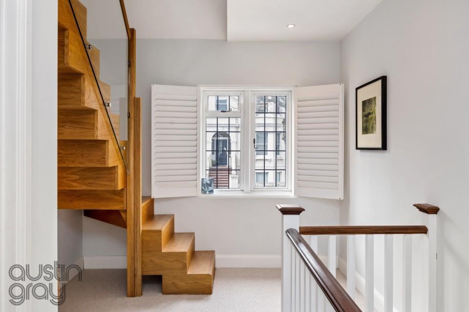 Alexandra VIllas, 17-019 (AG).jpg